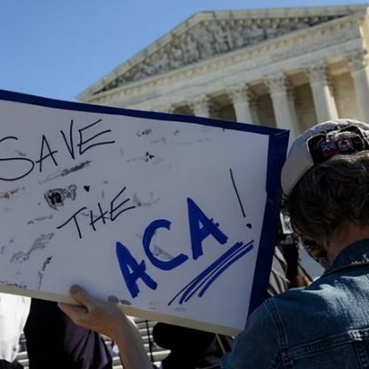 Câmara dos EUA rompe com Trump para reviver subsídios da ACA