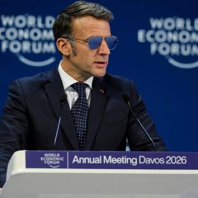 Macron aponta em Davos mudança rumo a um mundo sem regras