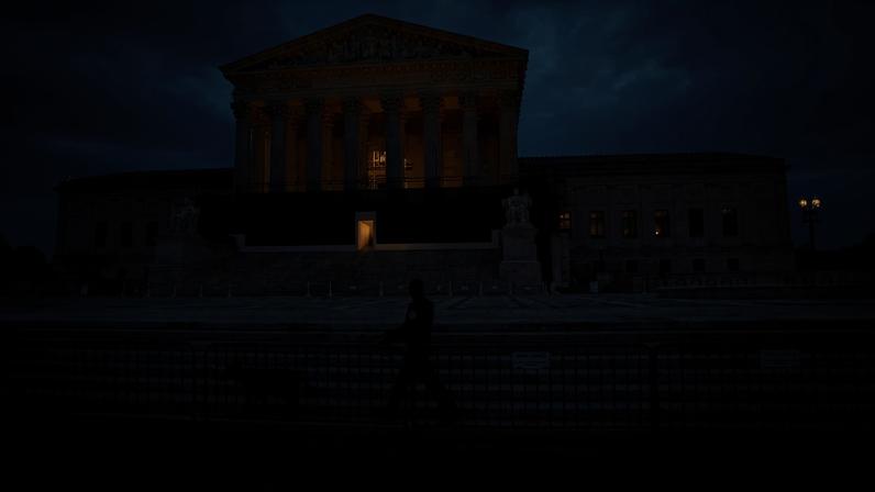 Suprema Corte dos EUA não decide sobre tarifas impostas por Trump