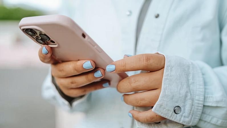 Guidance is to be produced for parents on appropriate screen time for children aged five to 16.