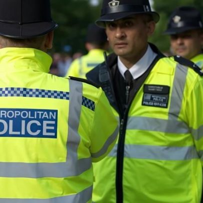 Polícia deixará de registrar incidentes de ódio menores na Inglaterra e Gales