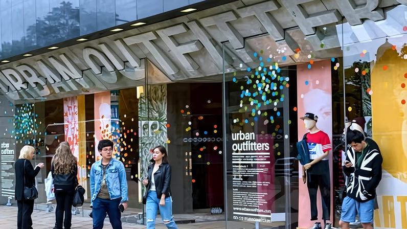 Urban Outfitters recently advertised two posts at £12.50 an hour on Temper. Workers who take up the role and wish to be paid in fewer than 14 days must pay the 2.9% fee.