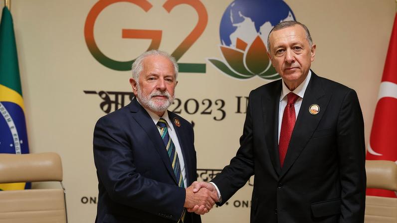 Presidente Luiz Inácio Lula da Silva na abertura da cúpula do G-20, se reúne com o Presidente da República da Turquia, Recep Tayyip Erdoğan. Foto: Ricardo Stuckert/PR