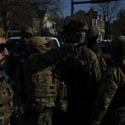 Minnesota processa governo Trump para frear aumento de agentes do ICE