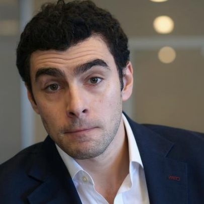 Juiz dos EUA rejeita acusações de homicídio e armas contra Luigi Mangione