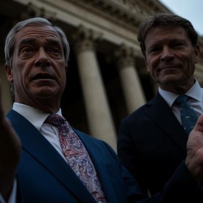 Lib Dems pedem que MPs de Reform doem renda de X a caridade durante impasse Grok