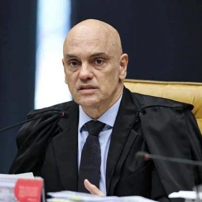 Moraes cita 8 de Janeiro e manda retirar manifestantes em frente à Papudinha