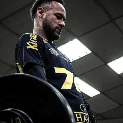 Neymar realiza atividade na academia do CT Rei Pelé após renovação com o Santos