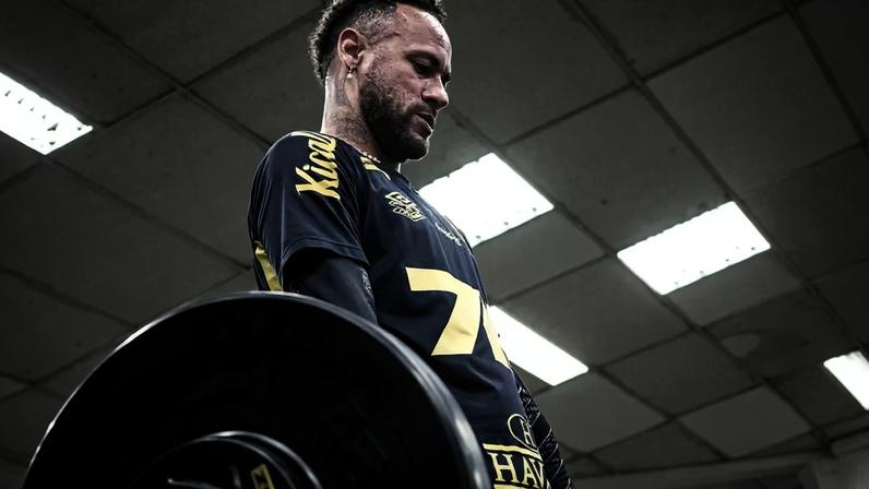 Neymar fez atividade na academia do CT Rei Pelé (Foto: Raul Baretta/ Santos FC)