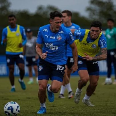 Bahia anuncia saída de três jogadores na reapresentação