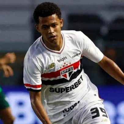 Web reage a golaço do São Paulo conhecido como gol que Pelé não fez
