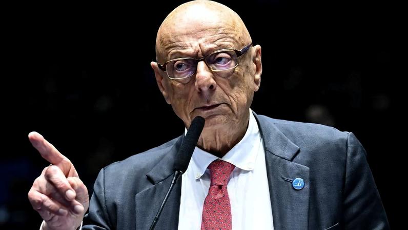 No Senado, o projeto que pretende reduzir a pena de Bolsonaro e outros golpistas foi parar nas mãos de Esperidião Amin. Foto: Waldemir Barreto/Agência Senado