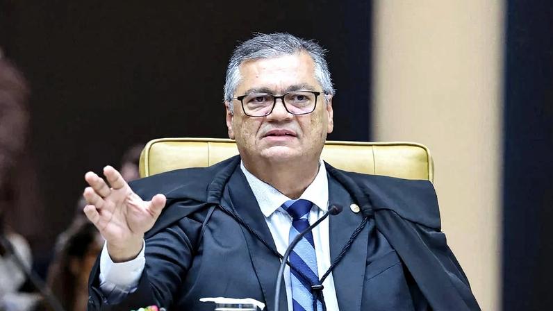 Ministro Flávio Dino na sessão plenária do STF