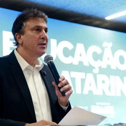 Camilo Santana avalia deixar o MEC para apoiar campanhas de Lula e Elmano