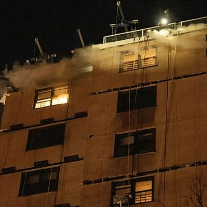 Explosão de gás e incêndio em prédio de Nova York deixa 1 morto e 14 feridos