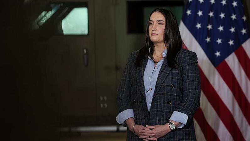 Aliado de Trump e diretor do ICE renuncia para concorrer ao Congresso em Ohio