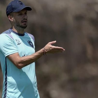 Darío Herrera, ex-Argentina, assume treinador de goleiros do Botafogo