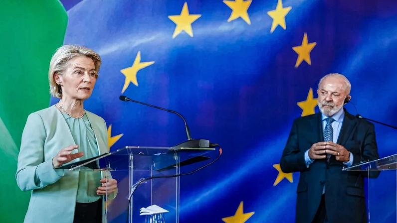 Rio de Janeiro (RJ), 16/01/2026 - O presidente da República, Luiz Inácio Lula da Silva, e a presidente da Comissão Europeia (CE), Ursula van der Leyen, durante reunião no Palácio do Itamarati antes da assinatura do acordo Mercosul - União Européia. Foto: Ricardo Stuckert/PR