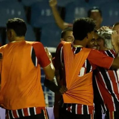 São Paulo vence Bragantino nos pênaltis e enfrenta o Botafogo na Copinha