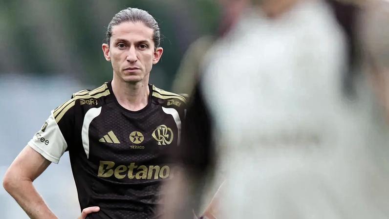 Filipe Luís durante treino do Flamengo (Foto: Gilvan de Souza/Flamengo)