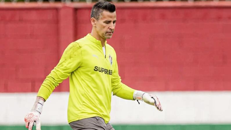Fábio em treino do Fluminense (Foto: Marina Garcia/ Fluminense FC)