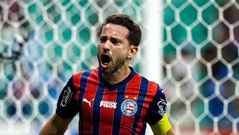 Everton Ribeiro comemora gol contra o Barcelona de Ilhéus (Foto: Letícia Martins / EC Bahia)