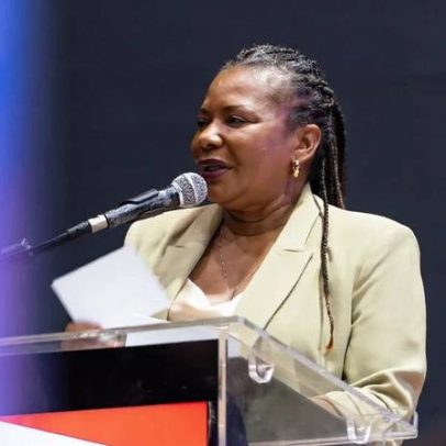 Margareth Menezes descarta candidatura e fica no MinC até o fim do mandato