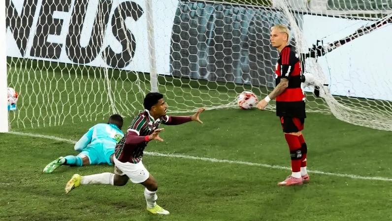John Kennedy comemora gol do Fluminense contra o Flamengo (Foto: Marina Garcia/ Fluminense FC)