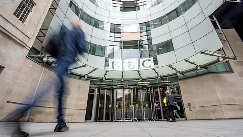 BBC faz acordo com sobreviventes de 7 de outubro por filmagem sem permissão