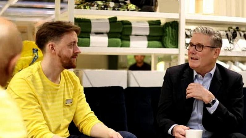 Starmer diz que viagens ao exterior ajudam a enfrentar crise do custo de vida