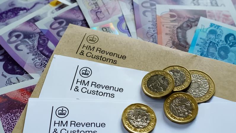 HMRC admite risco tolerável de dano na repressão à fraude de benefício infantil