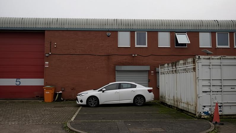 A unit on a Northampton industrial estate was raided in an operation led by the Medicines and Healthcare Products Regulatory Agency.