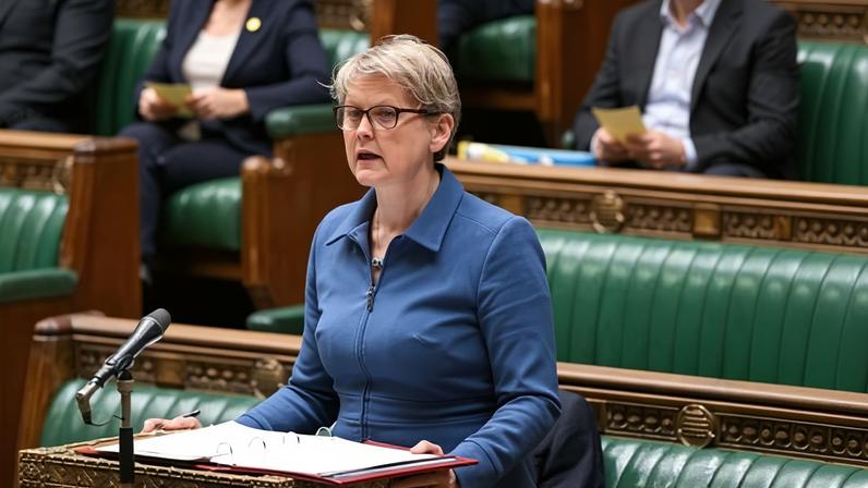 Foreign Secretary Yvette Cooper