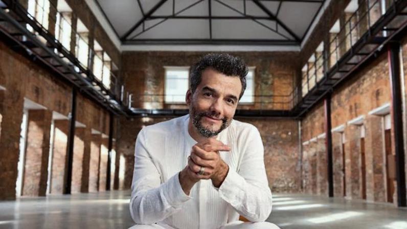 O ator baiano Wagner Moura voltou a estrelar uma campanha publicitária depois de 13 anos, na esteira do seu sucesso com 'O Agente Secreto'