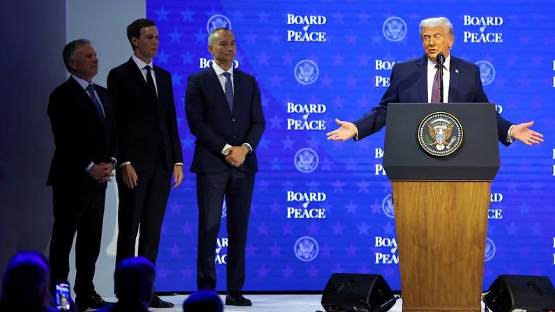 El presidente de Estados Unidos, Donald Trump, durante una conferencia de prensa en Davos.