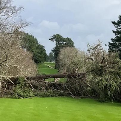 Campo de golfe fica fechado por tempo indeterminado após tempestade