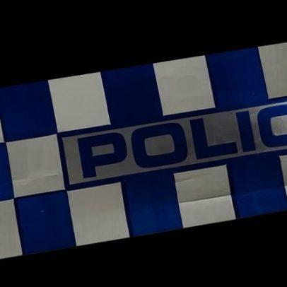 Mulher é acusada de homicídio em incêndio fatal em Melbourne