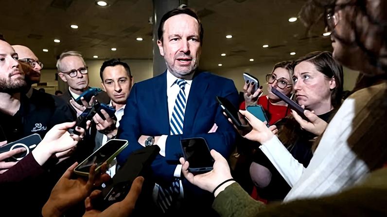 Anexação da Groenlândia por Trump seria fim da Otan, diz Chris Murphy