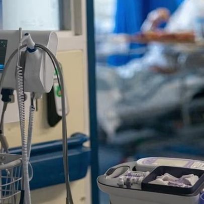 Negligência médica no NHS persiste na Inglaterra apesar de 24 anos de avisos