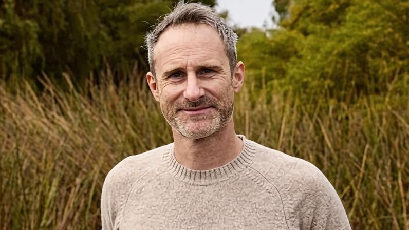 Livros de Silvey retirados de currículos na WA e Victoria por exploração infantil