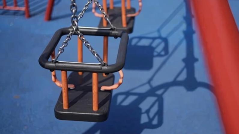 Pesticida ligado ao câncer encontrado em testes em parques infantis no Reino Unido