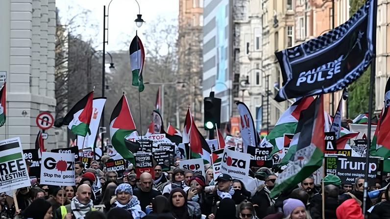 Peter Tatchell was arrested at the march in support of Palestine in London on Saturday.