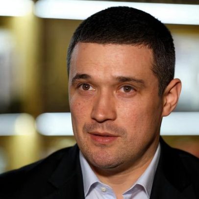 Parlamento nomeia Fedorov, guru digital, ministro da Defesa da Ucrânia