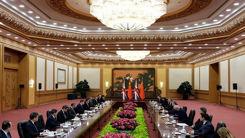 Keir Starmer (centre right) during a meeting with Xi Jinping (centre left) at the Great Hall of the People in Beijing.