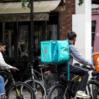 Um em sete serviços de entrega de comida na Inglaterra são cozinhas escuras