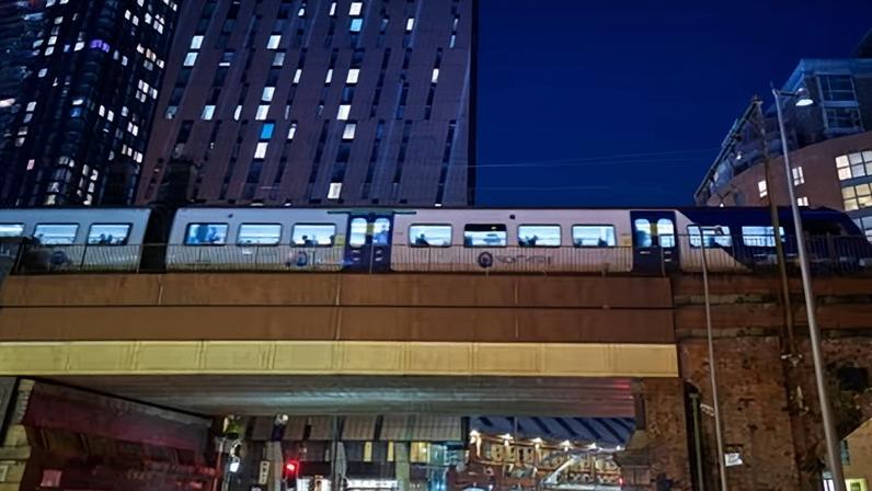 Labour reativa o projeto Northern Powerhouse Rail com promessa de £45 bilhões