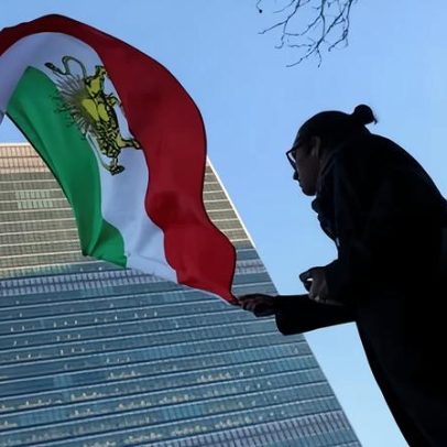 Iranianos nos EUA diante da repressão mortal do regime