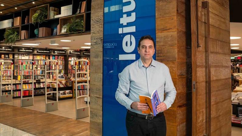 Livraria do Brasil projeta 25% de crescimento em 2026 com comunidades e Copa