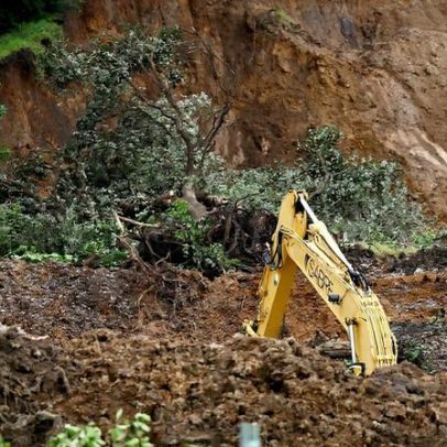 Busca por vítimas de deslizamento na Nova Zelândia é suspensa por segurança