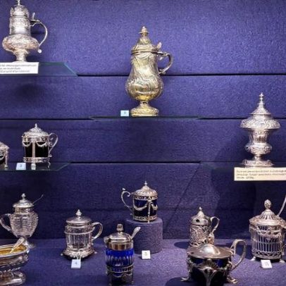 Assaltantes esvaziam museu holandês de prata no início da manhã
